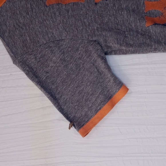 🍀Lucky Brand Tee🍀 - Picture 5 of 8